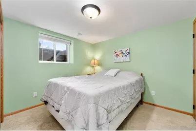 2129 E Lexington Boulevard, Eau Claire, WI 54701 - Photo 22