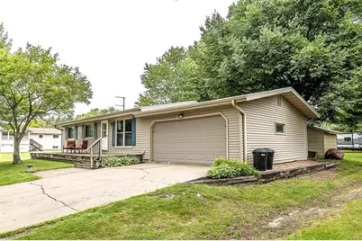 315 Clifton Street, Black River Falls, WI 54615 - Photo 2