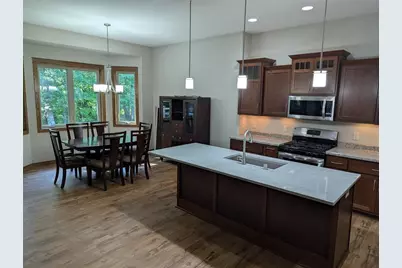 5437 Benjamin Street, Eau Claire, WI 54703 - Photo 6