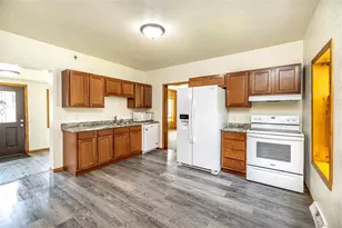 214 Roosevelt Rd, Black River Falls, WI 54615 - Photo 20