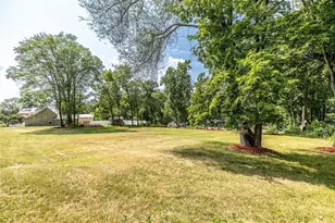 214 Roosevelt Rd, Black River Falls, WI 54615 - Photo 36