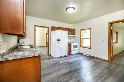 214 Roosevelt Road, Black River Falls, WI 54615 - Photo 12