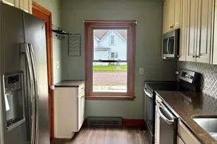 24 S Grove St, Chippewa Falls, WI 54729 - Photo 8