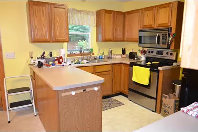 1504 Winchester Way, Altoona, WI 54720 - Photo 14
