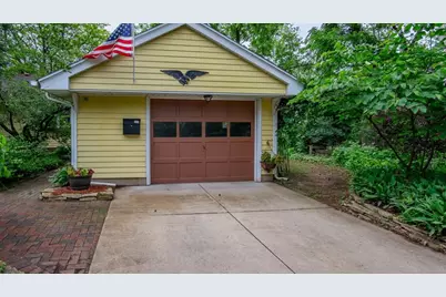 422 W Central, Chippewa Falls, WI 54729 - Photo 4