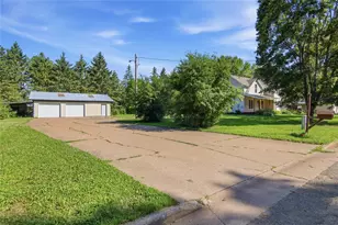 314 W Yellow St, Cadott, WI 54729 - Photo 26
