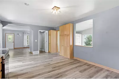 314 W Yellow Street, Cadott, WI 54729 - Photo 10