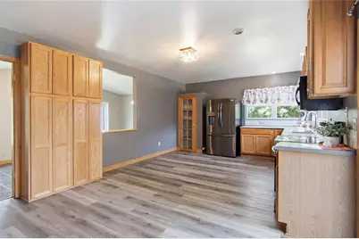 314 W Yellow Street, Cadott, WI 54729 - Photo 8