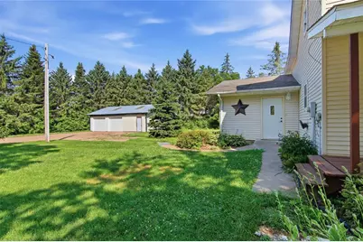 314 W Yellow Street, Cadott, WI 54729 - Photo 2