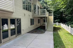 228 Oak Knoll Dr, Chippewa Falls, WI 54729 - Photo 4