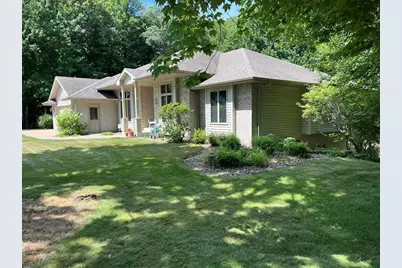 228 Oak Knoll Drive, Chippewa Falls, WI 54729 - Photo 2