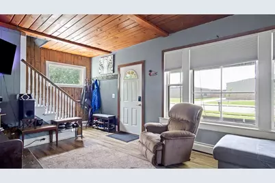 2713 Mercury Avenue, Eau Claire, WI 54703 - Photo 8