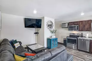 515 Putnam St, Eau Claire, WI 54703 - Photo 6
