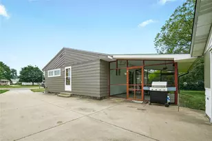 1602 Drury Ct, Eau Claire, WI 54703 - Photo 4