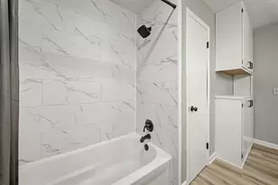 1602 Drury Ct, Eau Claire, WI 54703 - Photo 28