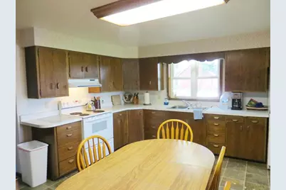 19265 350th Street, Stanley, WI 54768 - Photo 10