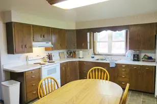 19265 350th St, Stanley, WI 54768 - Photo 10