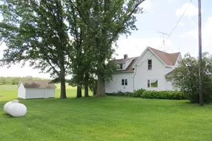 19265 350th St, Stanley, WI 54768 - Photo 4