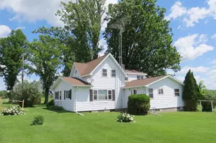 19265 350th St, Stanley, WI 54768 - Photo 2