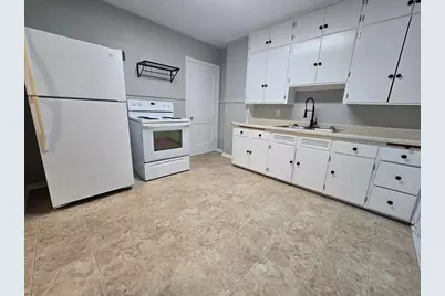 603 &amp; 605 Ripley Avenue #603 and 605, Eau Claire, WI 54701 - Photo 6