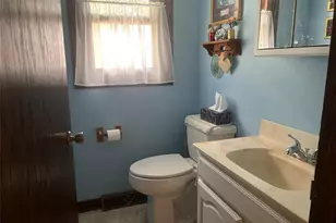 1820 Piedmont Rd, Eau Claire, WI 54703 - Photo 6