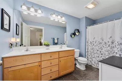 1715 E Clairemont Avenue, Eau Claire, WI 54701 - Photo 20