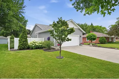1715 E Clairemont Avenue, Eau Claire, WI 54701 - Photo 34