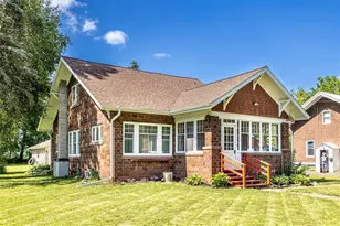 174 W Main St, Hixton, WI 54635 - Photo 2