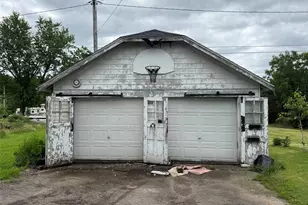 457 E Main St, Arcadia, WI 54612 - Photo 6