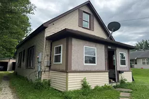 224 Ruth Ave, Arcadia, WI 54612 - Photo 2