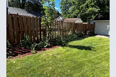 808 Dodge Street, Eau Claire, WI 54701 - Photo 14