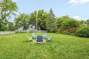 2446 Marquette St, Eau Claire, WI 54703 - Photo 8