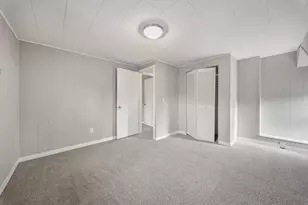 2446 Marquette St, Eau Claire, WI 54703 - Photo 26