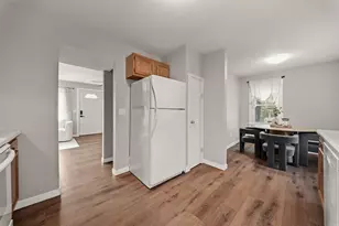 2446 Marquette St, Eau Claire, WI 54703 - Photo 20