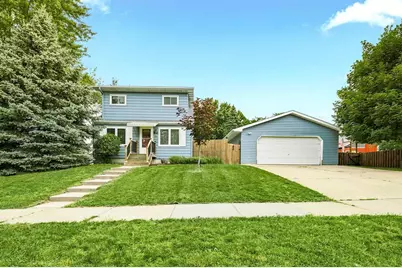 2446 Marquette Street, Eau Claire, WI 54703 - Photo 1