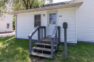408 18th Ave, Menomonie, WI 54751 - Photo 2