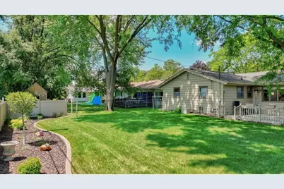 921 E Tyler Avenue, Eau Claire, WI 54701 - Photo 6