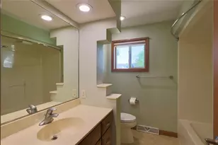 1538 Drury Ct, Eau Claire, WI 54703 - Photo 20