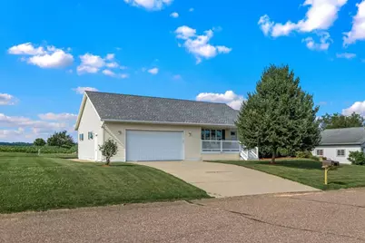 26240 W 3rd Avenue, Eleva, WI 54738 - Photo 2