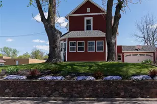 205 E Hudson St, Mondovi, WI 54755 - Photo 58
