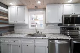 205 E Hudson St, Mondovi, WI 54755 - Photo 16
