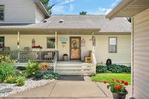 5991 N Shore Dr, Eau Claire, WI 54703 - Photo 4