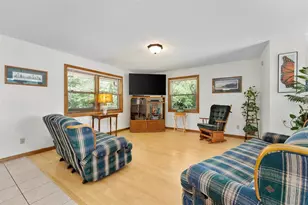5991 N Shore Dr, Eau Claire, WI 54703 - Photo 10