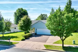 2849 Kohlhepp Rd, Eau Claire, WI 54703 - Photo 2