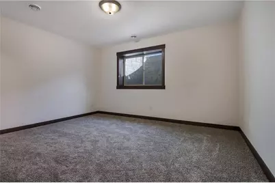 9160 S 24th Avenue, Eau Claire, WI 54703 - Photo 28