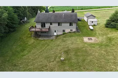 W2312 County Road T, Durand, WI 54736 - Photo 8