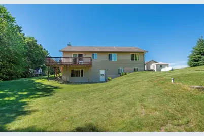 W2312 County Road T, Durand, WI 54736 - Photo 6