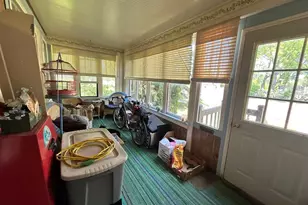 302 E 5th St, Superior, WI 54880 - Photo 6