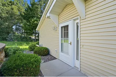 3622 Damon Street, Eau Claire, WI 54701 - Photo 4