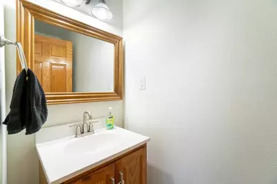 1015 Wilson Avenue, Menomonie, WI 54751 - Photo 12